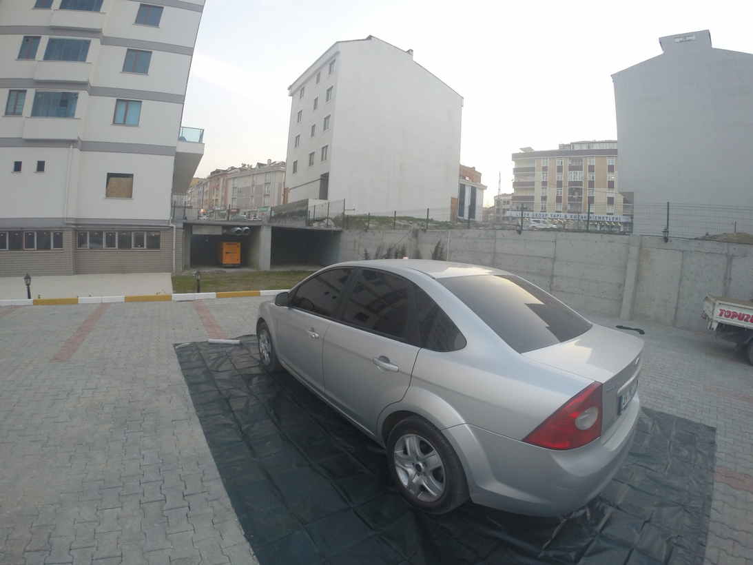 Araclar: Chapter 1 - Page 4